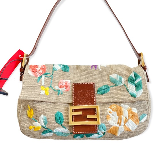 NWOT Fendi embroidered baguette - Picture 2 of 5